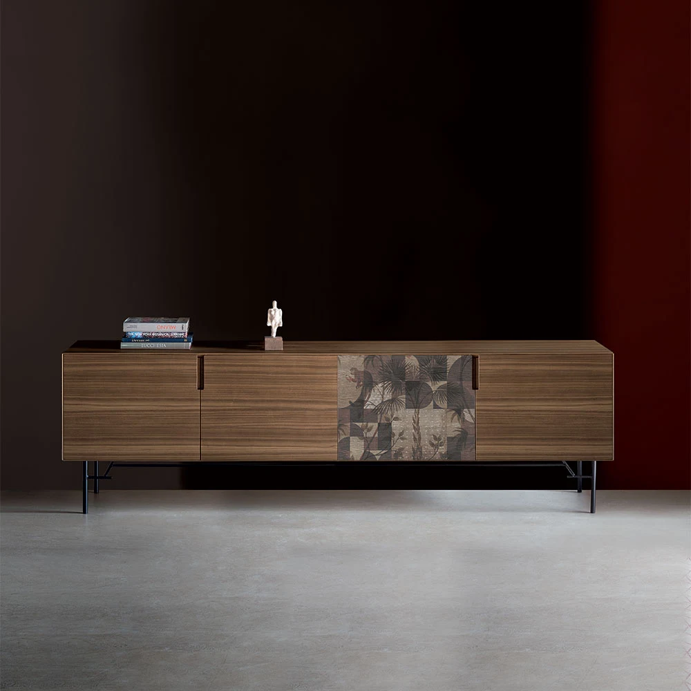 Madia Icon's Milano Elegance