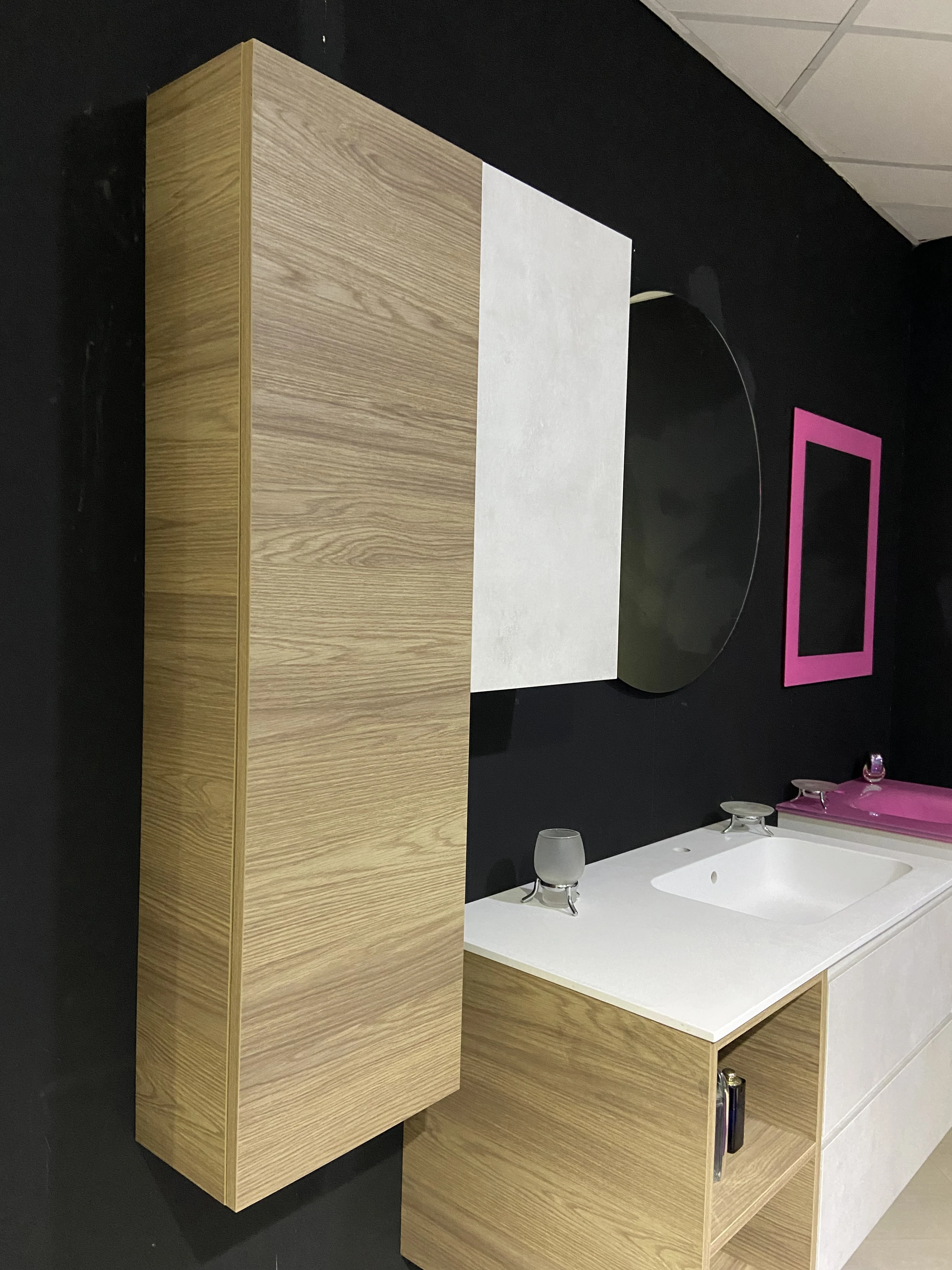 Outlet - Mobile Bagno Azero City