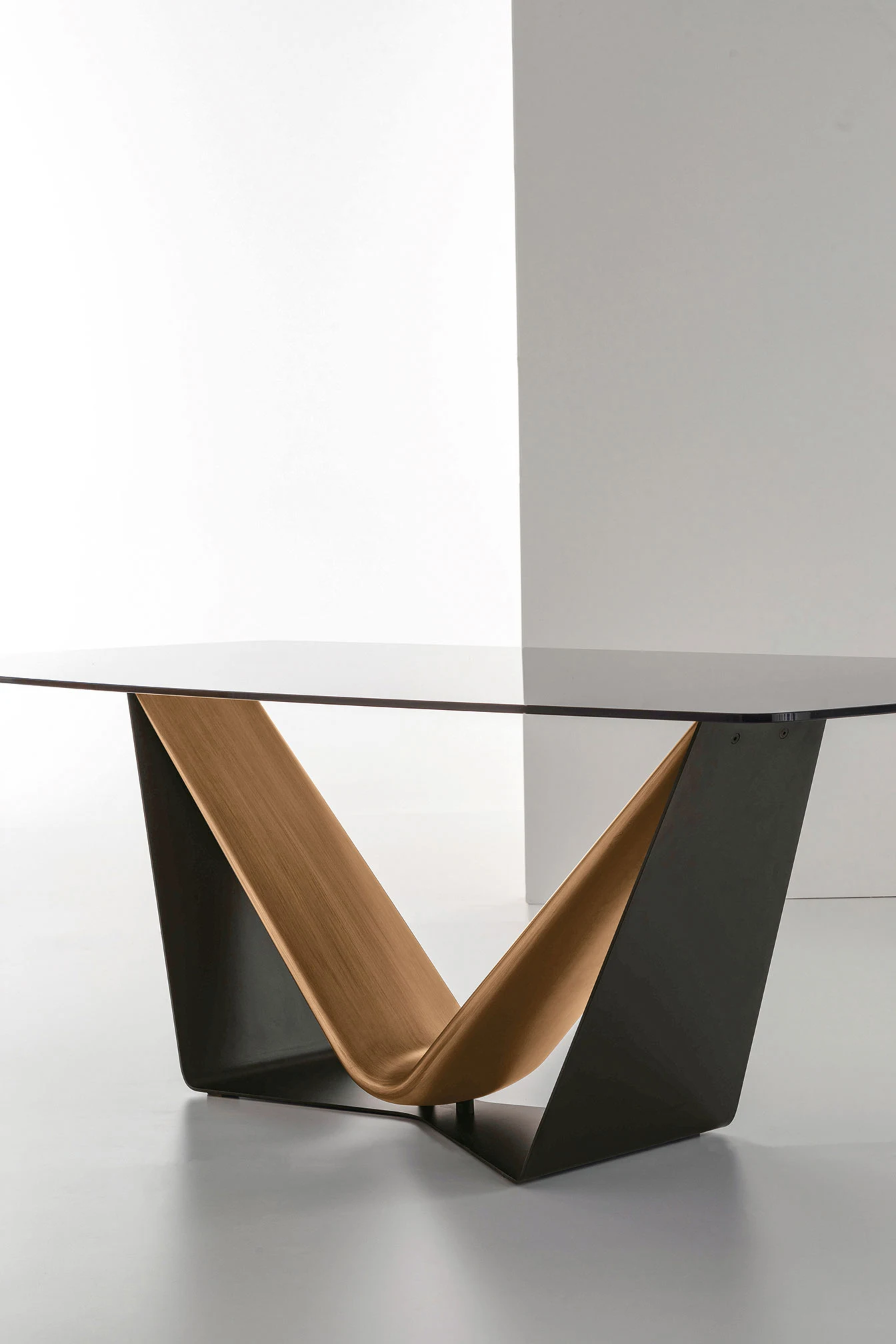 Tavolo Target Point Velar