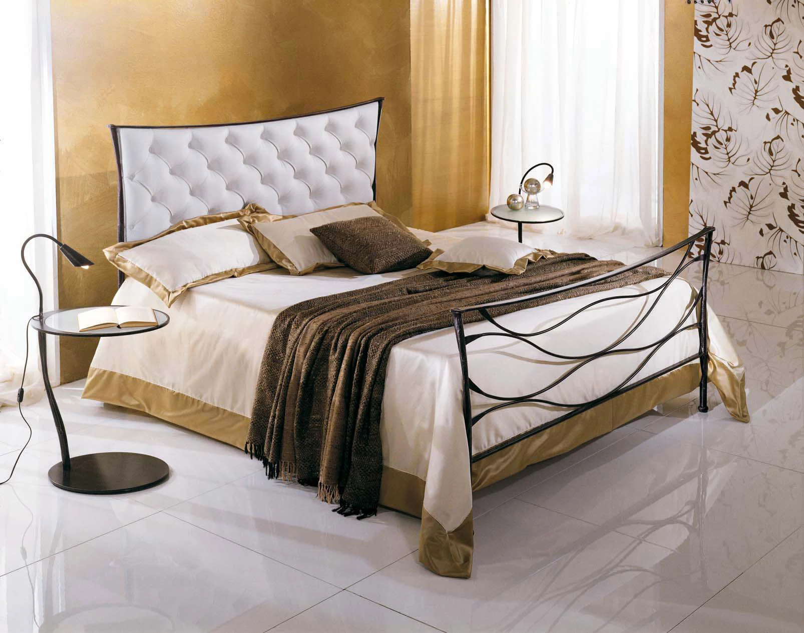 Letto Ferro Battuto Enea Capitonne Pama