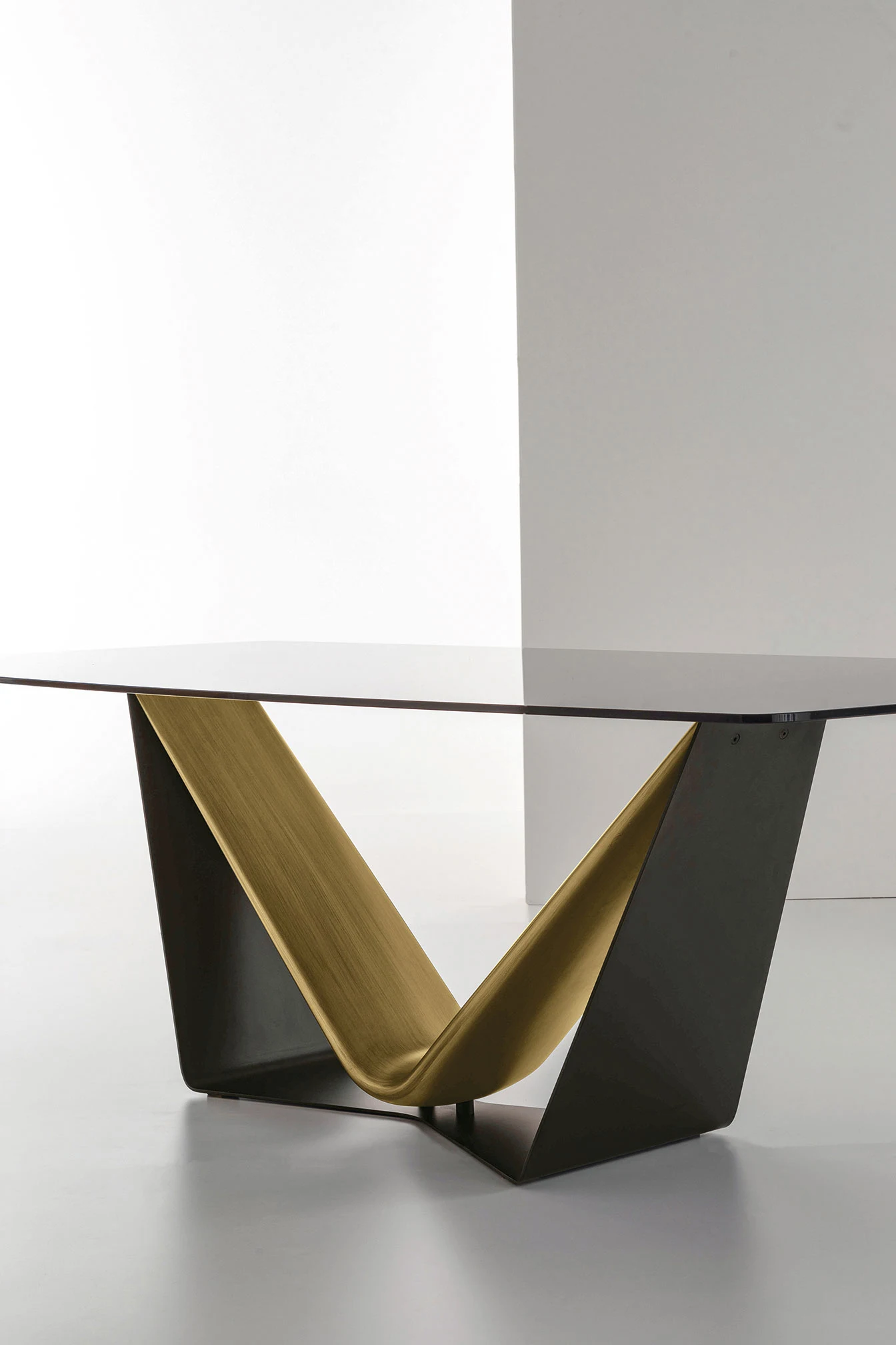 Tavolo Target Point Velar