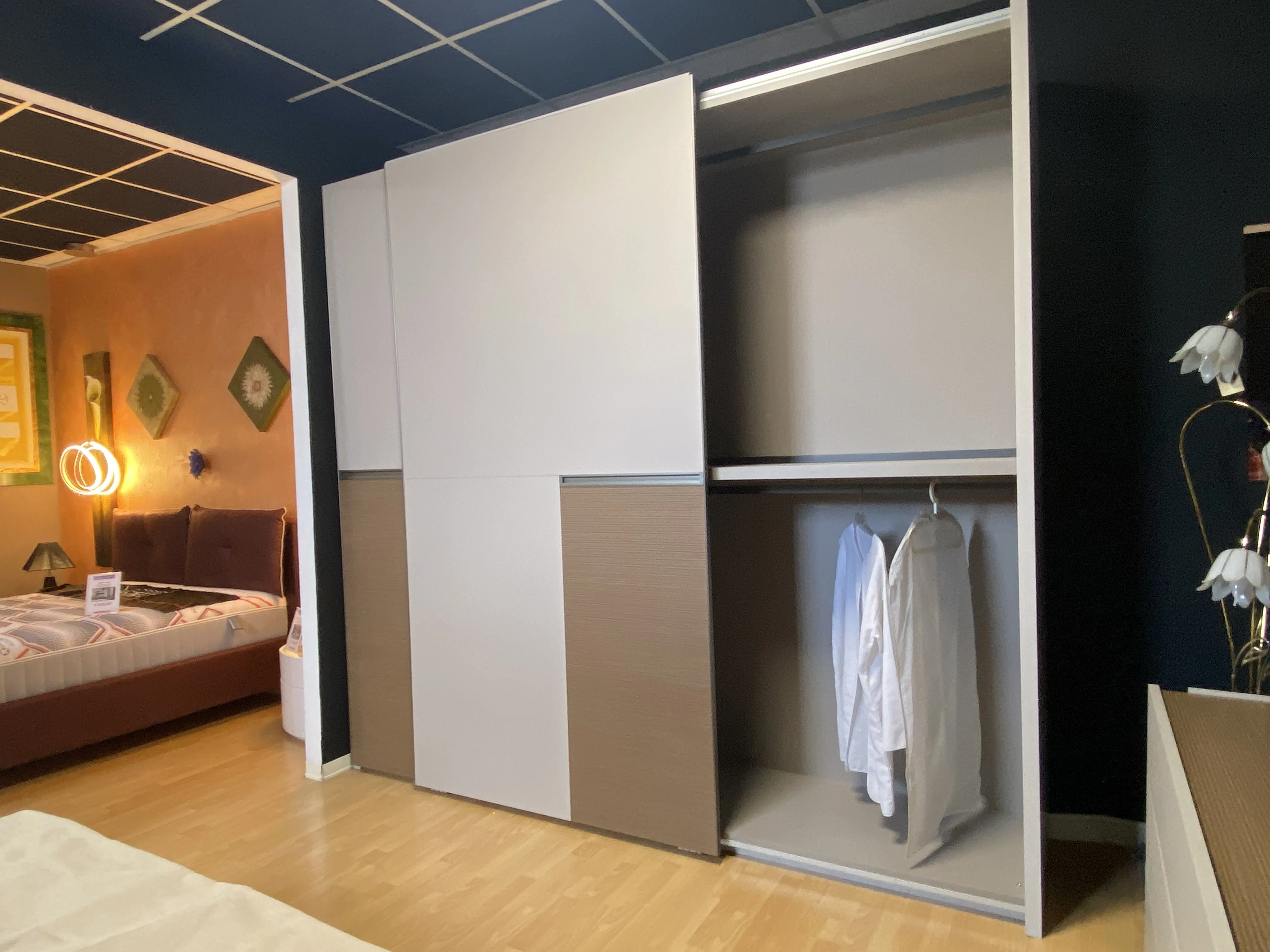 Outlet - Camera Completa Armani