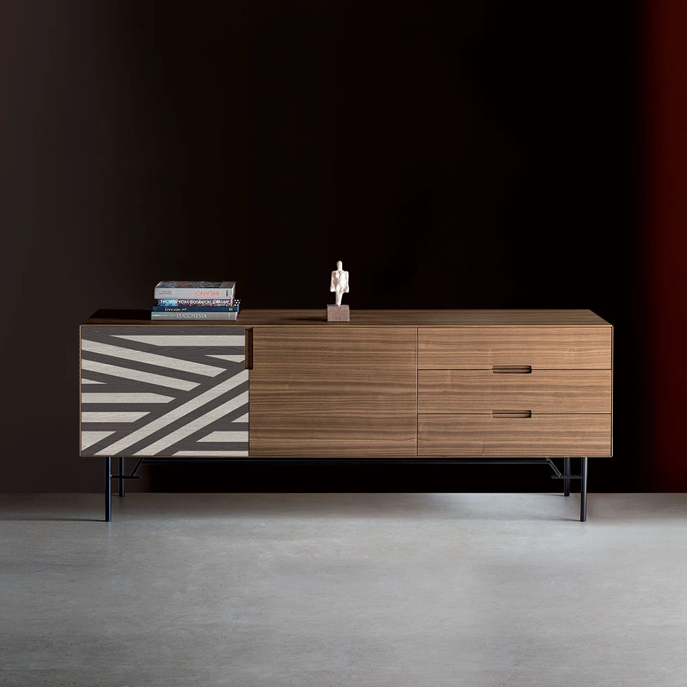 Madia Icon's Milano Elegance