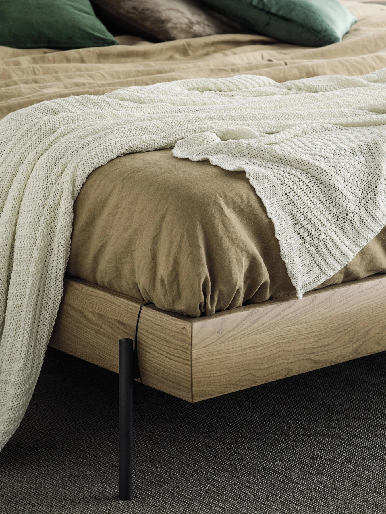 Letto Devina Nais Zen a Terra