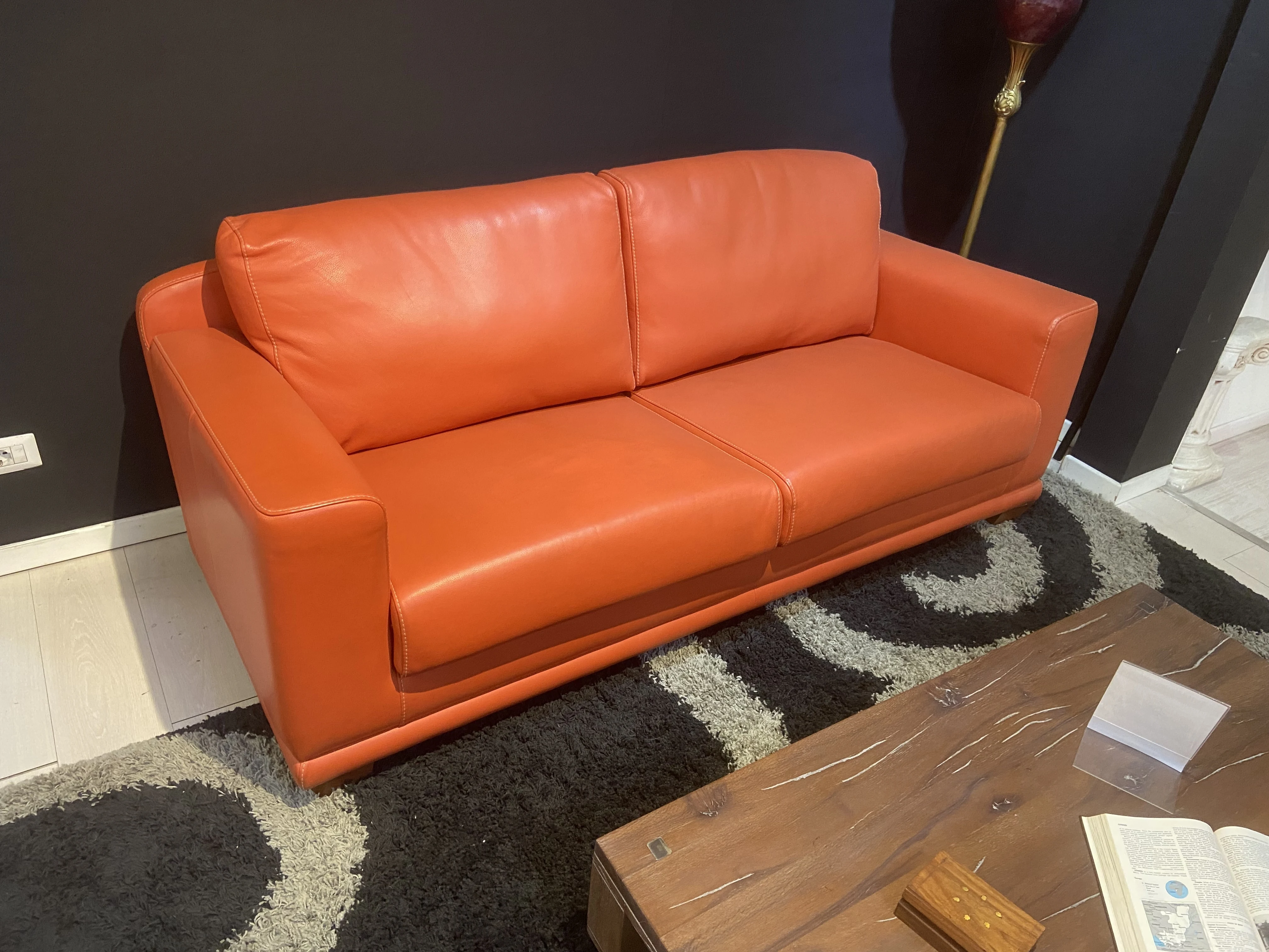 Outlet - Coppia Divani in Pelle Arancio