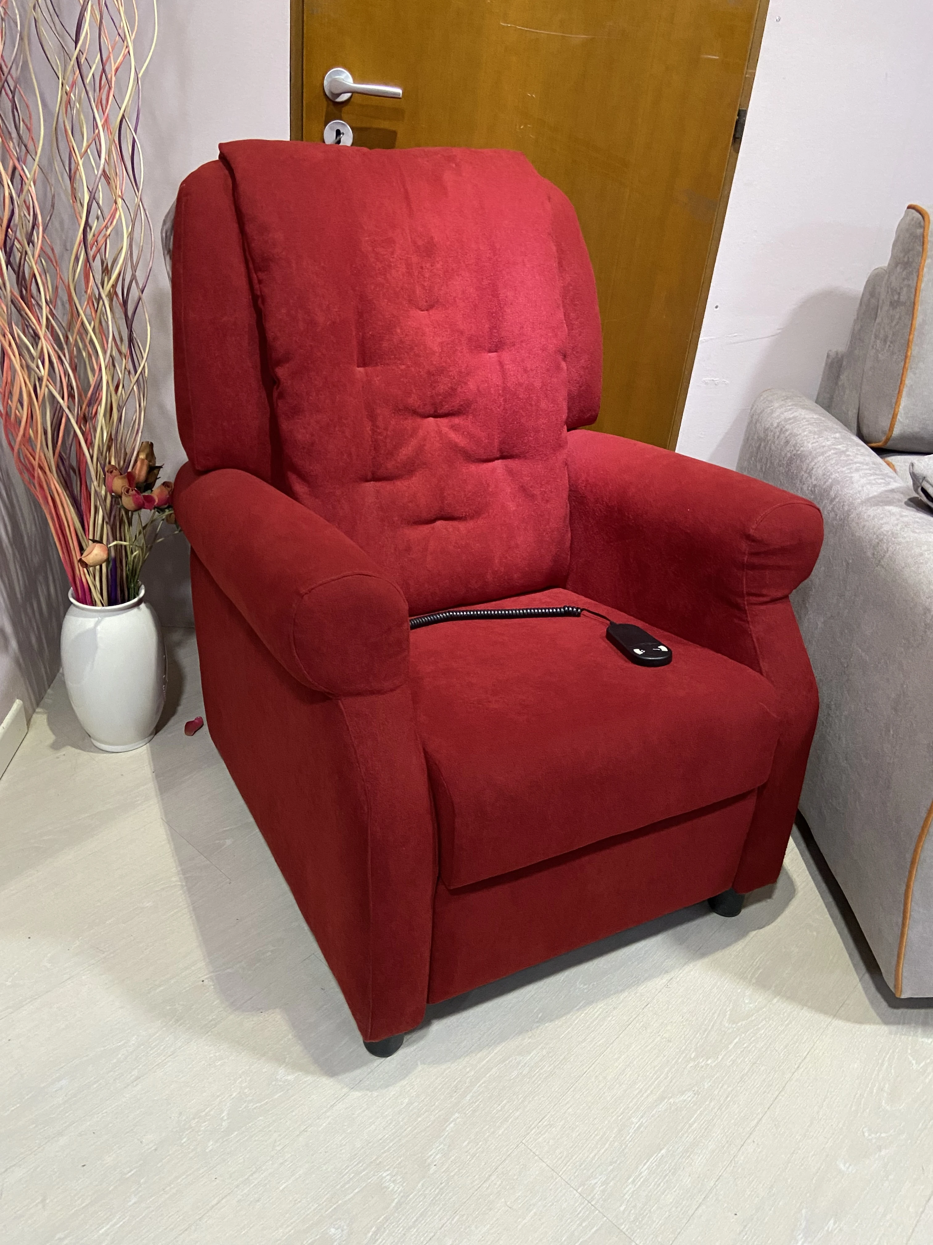 Outlet - Poltrona Red con telecomando