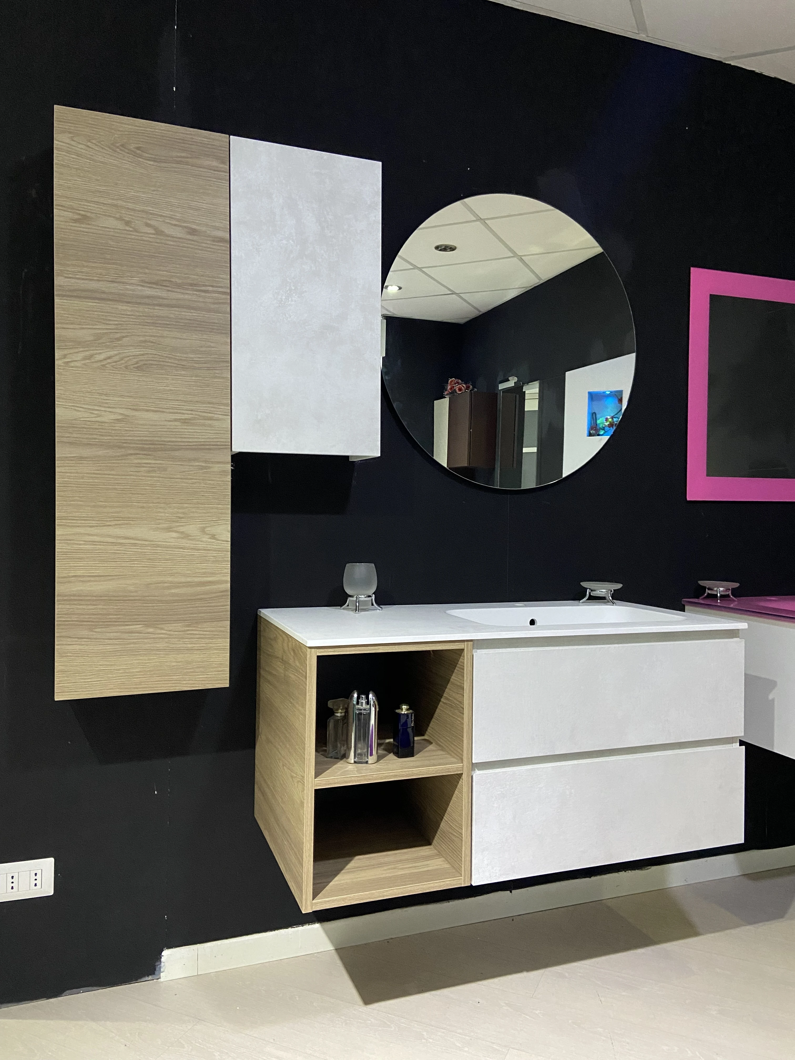 Outlet - Mobile Bagno Azero City