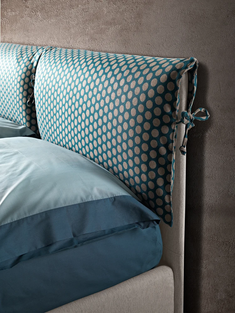 Letto Viola Artigiana Letti