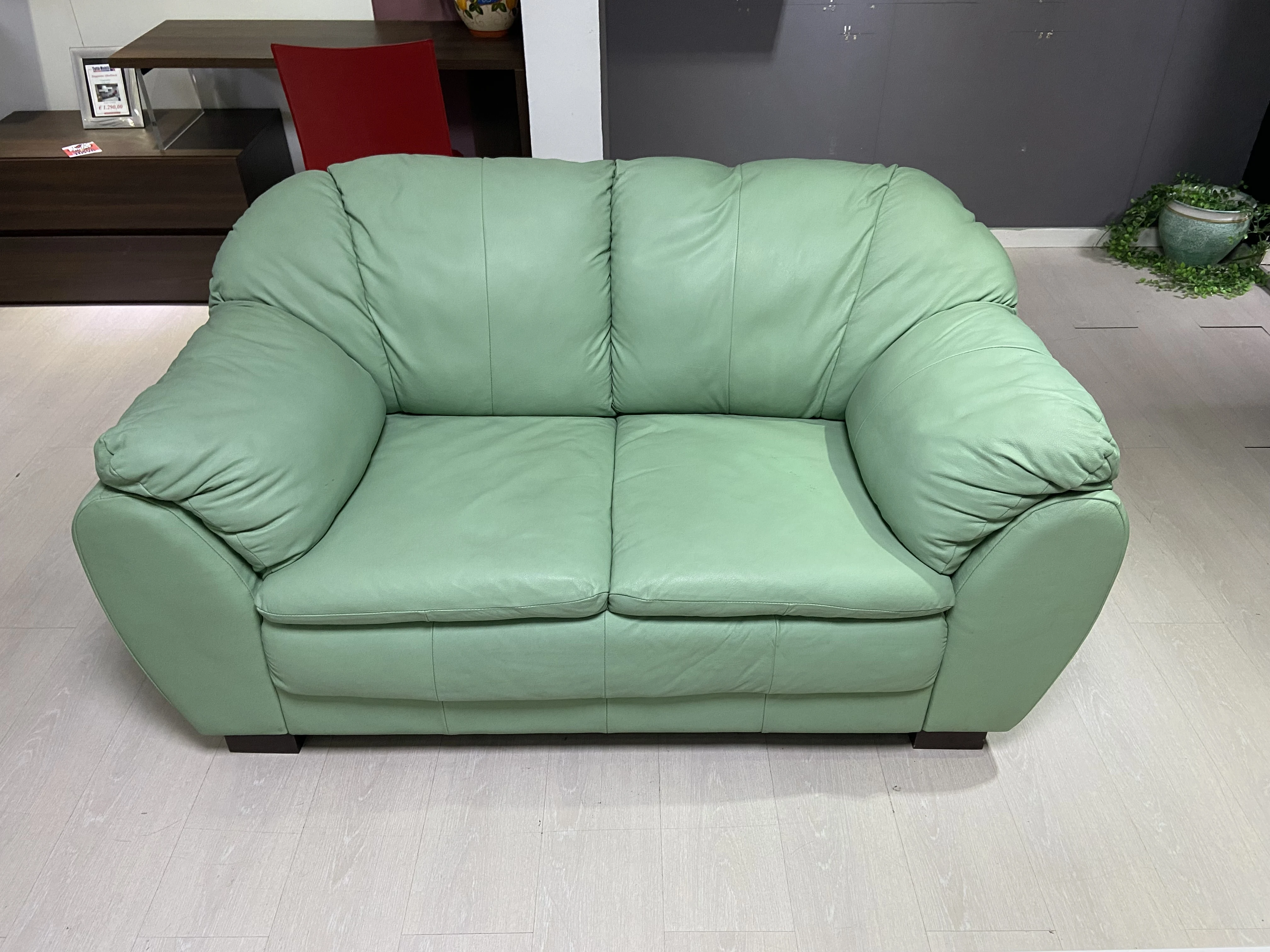 Outlet - Coppia Divani in Pelle
